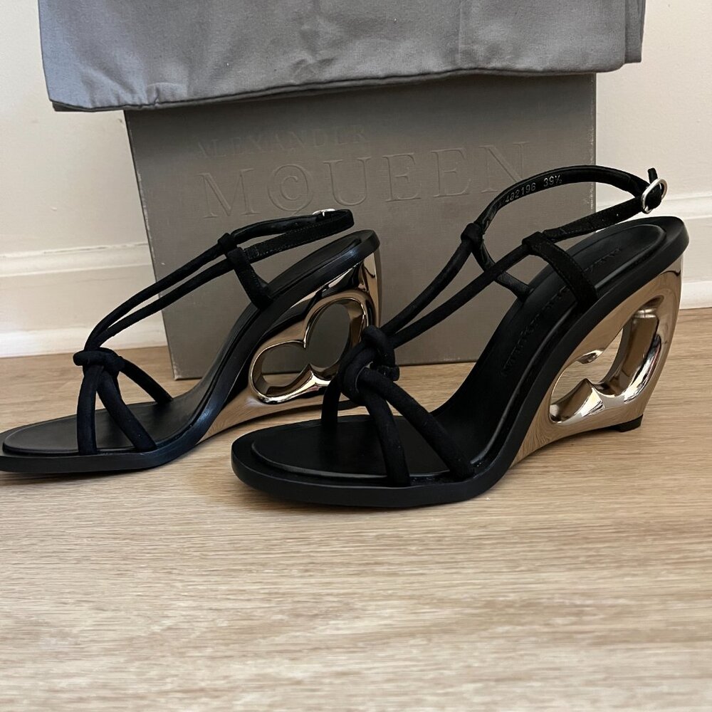 Alexander McQueen Suede Cutout Accent T-Strap Sandals  39.5 US 9.5 (fits small)
